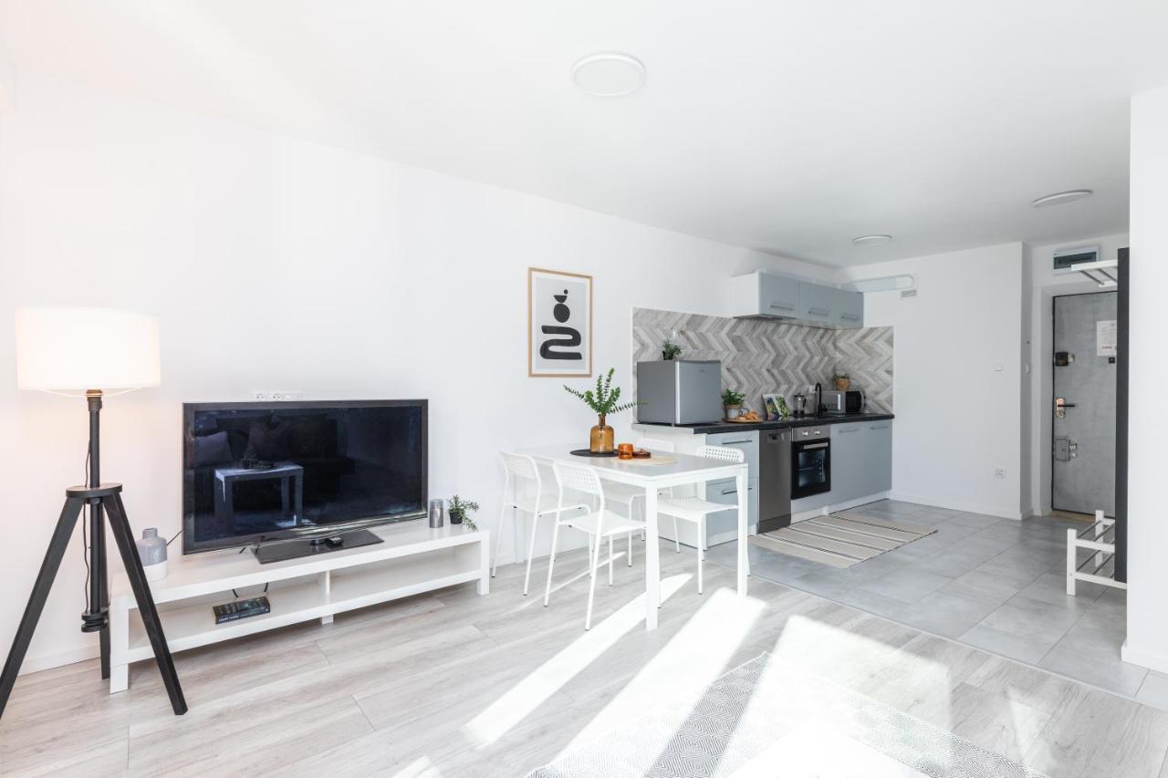Superapart Jana Pawla II 18 Varsóvia Exterior foto
